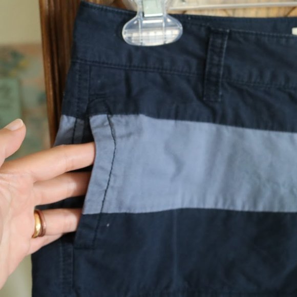 3/$15 OLD NAVY Nautical Colorblock Striped Cotton Shorts - Size 2 - Picture 9 of 16